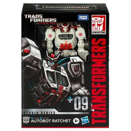 Transformers - Studio Series - Voyager Class: Gamer Edition War for Cybertron Ratchet (09)